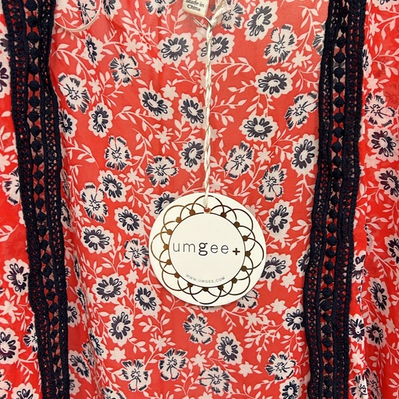 Umgee Red, Navy and White kimono Plus Sizes - Picture 2 of 6